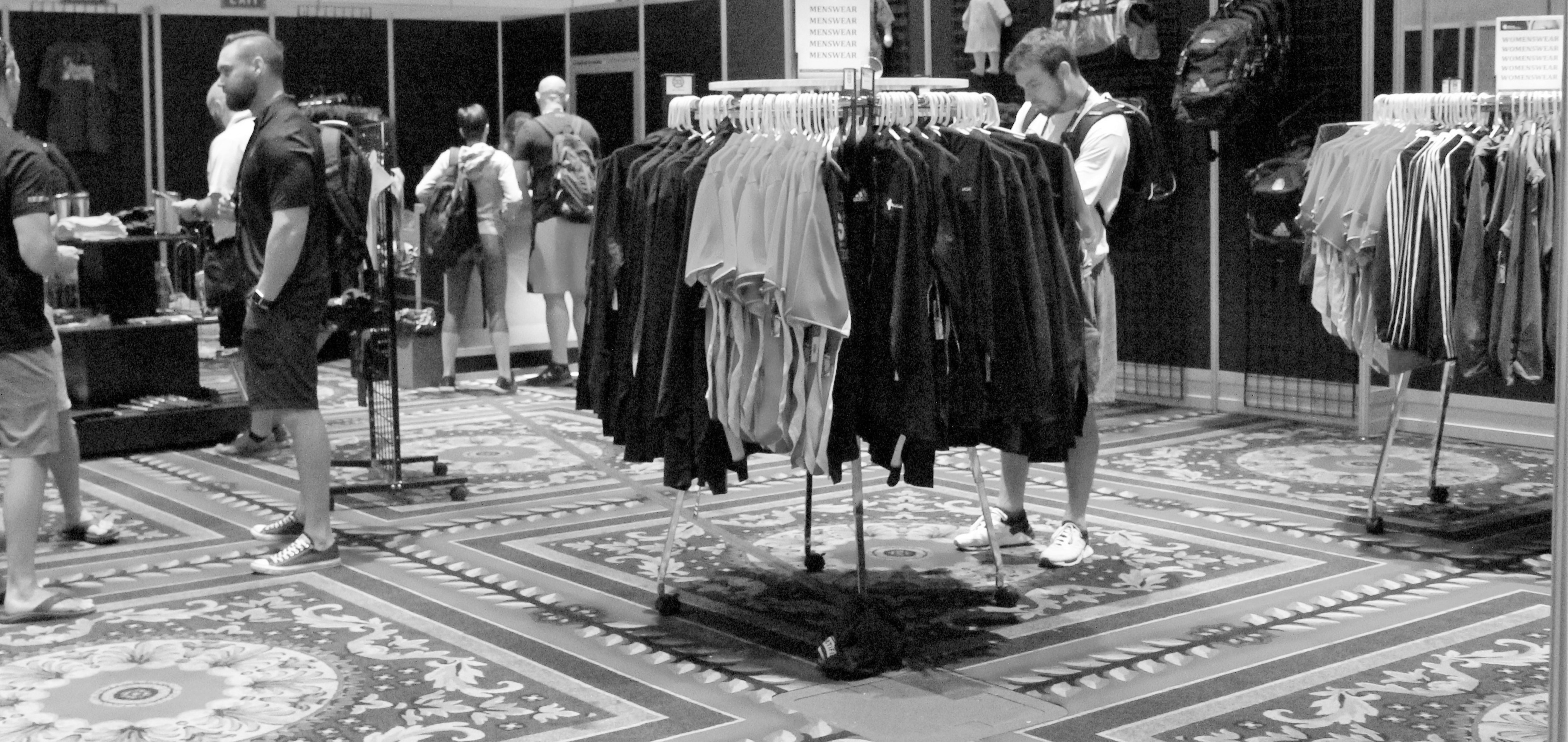 Store image